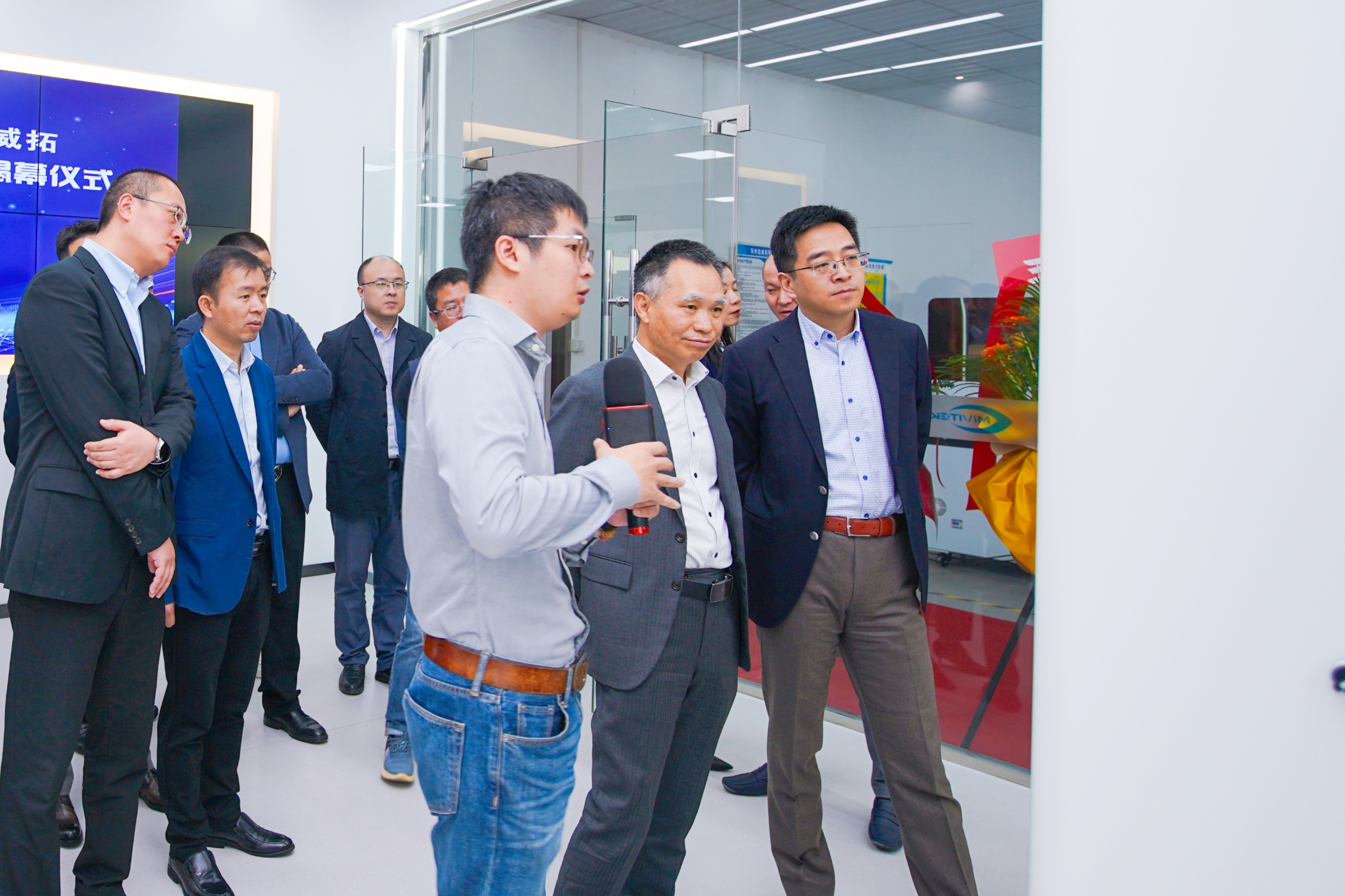 1730882835396721.jpg 1730882835396721.jpg